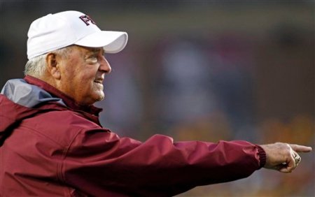 Florida State fans and alumni have begun calling on head coach Bobby Bowden to retire after Saturday's 28-21 loss to Boston College dropped the Seminoles to 2-3. (AP Photo/Greg M. Cooper)